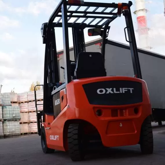 OXLIFT RX 2030 3 М 2000 кг Электрический погрузчик в Челябинске купить по выгодной цене 100kwatt.ru