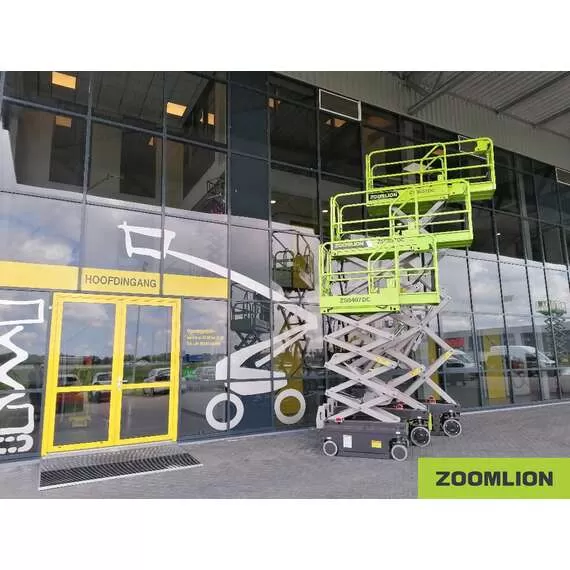 ZOOMLION ZS0407DС-Li 240 кг 4,5 м Li-ion Подъемник ножничный аккумуляторный в Челябинске, Грузоподъемность: 240 кг, Высота подъема, м.: 4.5 м, Тип питания: аккумуляторные (DC), Напряжение: 12 В, Тип батареи: Li-ion, литий-ионная купить по выгодной цене 100kwatt.ru