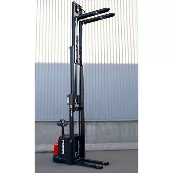 HANGCHA CDD15-A2MJ-SZ 1500 кг, 3.3 м Самоходный штабелер с мачтой M330 в Челябинске купить по выгодной цене 100kwatt.ru